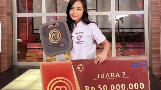 nadya.mci8/instagram