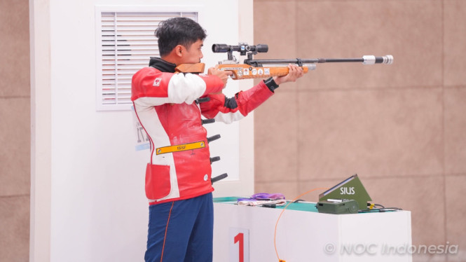 Twitter.com/ainurohman