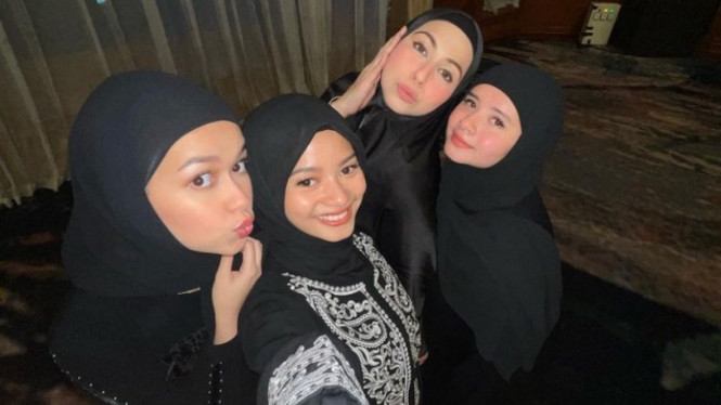 Instagram.com/deswitamahari80