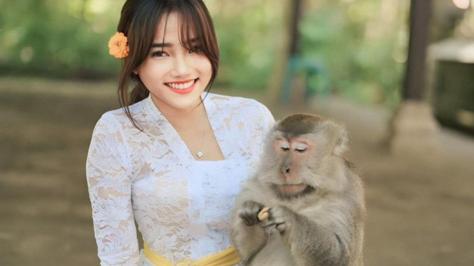 Instagram.com/@fuji_an