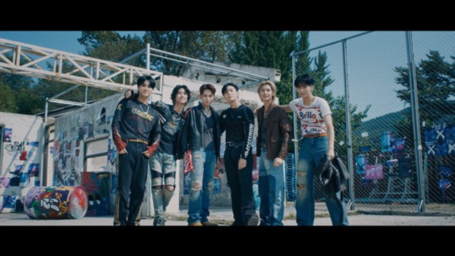 Twitter.com/xh_official