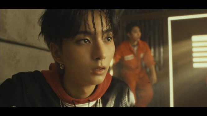 Twitter.com/xh_official