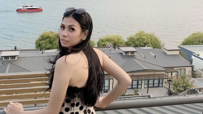 putrihasibuan/instagram