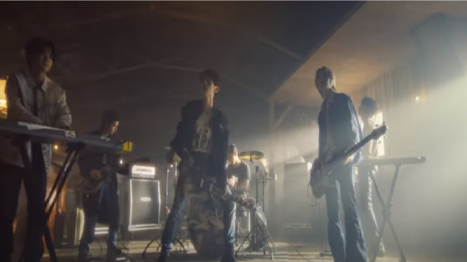 YouTube/JYP Entertainment