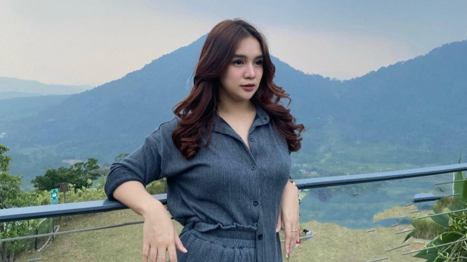 Instagram/reginazlah