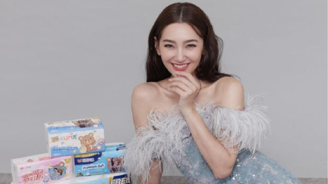 Instagram/bellacampen