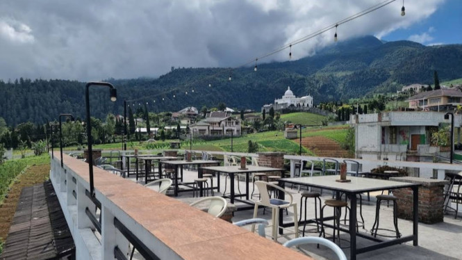 Google Maps/Simone C