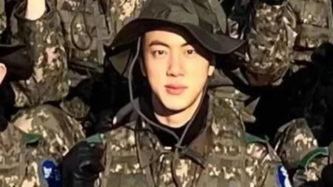 Kekuatan Fans Jin BTS, Militer Korea sampai Rombak Saluran Komunikasi