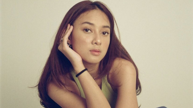 rahmaniaastrini/instagram