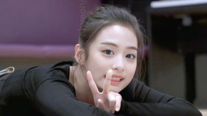 Instagram/ahyeon_babymonster 