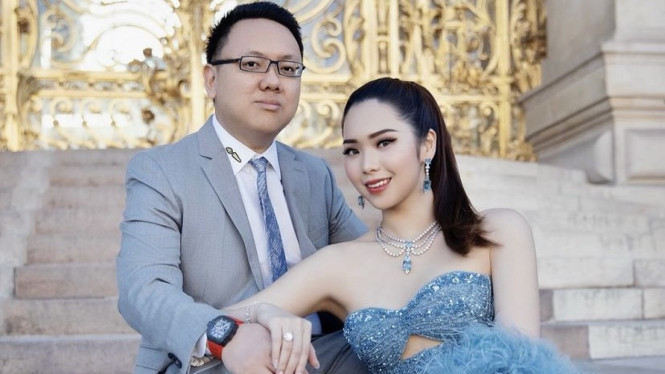 nancywarrencouture/instagram