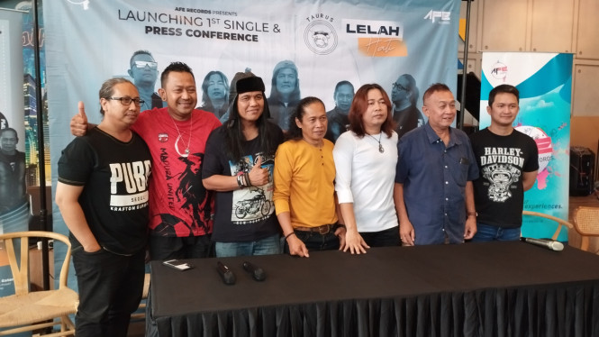 IntipSeleb/ Wahyu Firmansyah