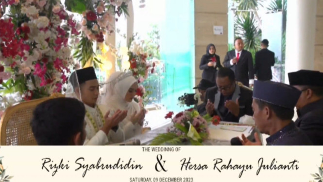 YouTube/2R Production