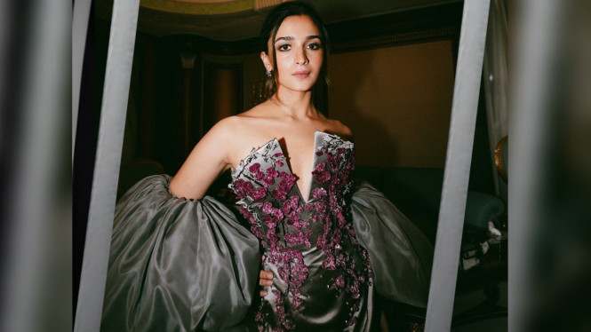 Instagram/aliaabhatt