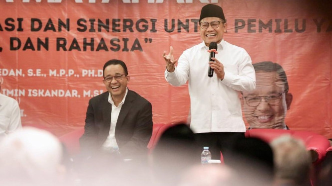 Instagram/ @cakiminow