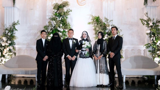 Instagram @egymaulanavikri