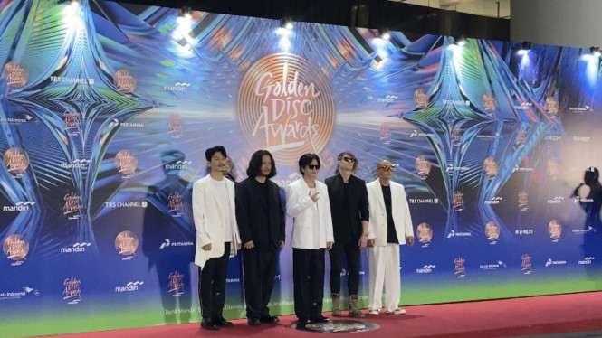 Julita Robiatul/IntipSeleb