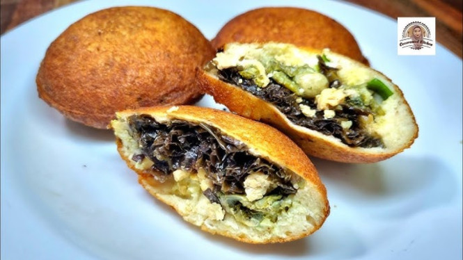 YouTube Novia Savitriana