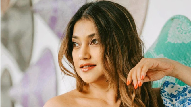 Instagram/ @sazarita