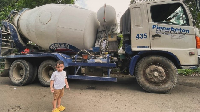 Instagram/ @raffinagita1717