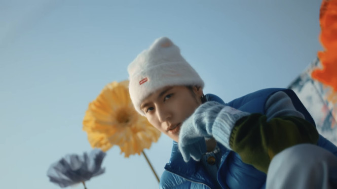 AOMGOFFICIAL/YouTube