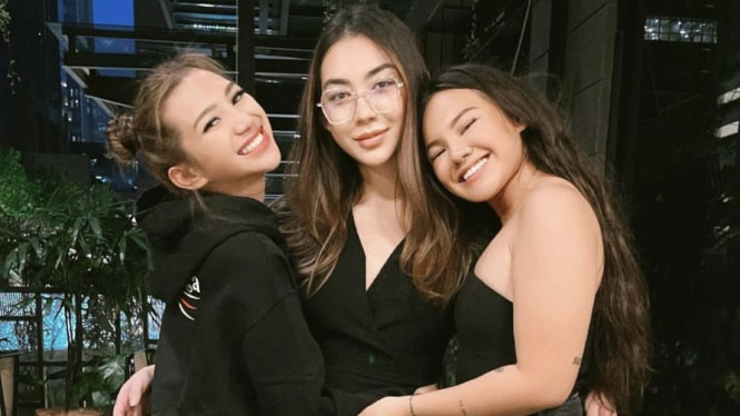 shakillaastari/instagram