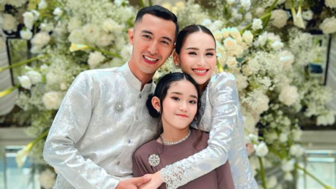 Instagram @ayutingting92