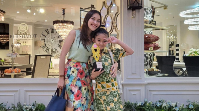 Instagram/ayutingting92 