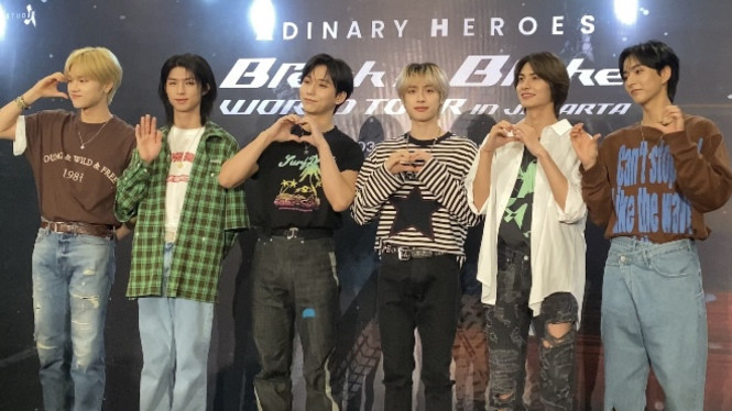 Julita Robiatul/IntipSeleb