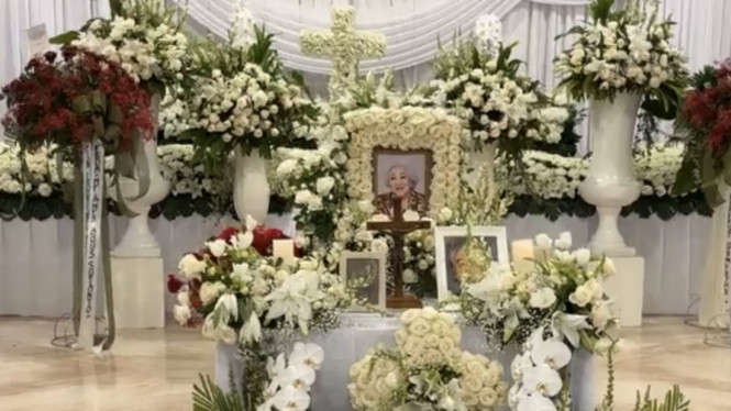 melanie_kartadinata/instagram