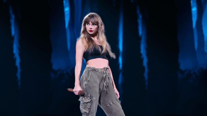 Instagram @taylorerastour