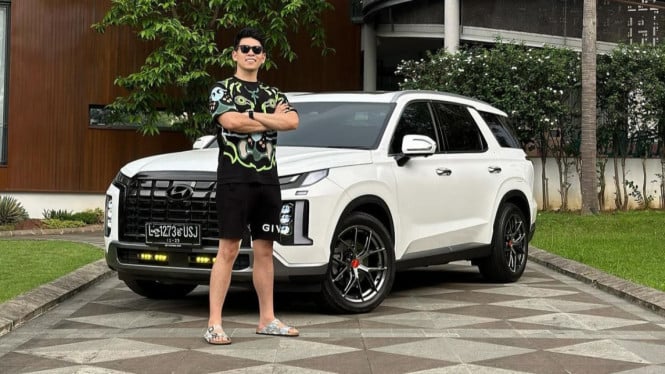 Instagram/andysugarr 