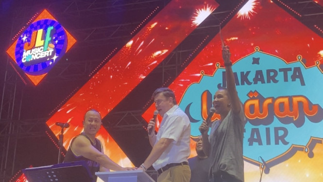 Julita Robiatul/IntipSeleb