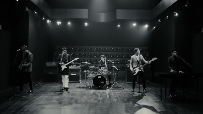 JYP Entertainment/YouTube