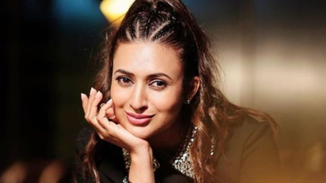 Instagram @divyankatripathidahiya