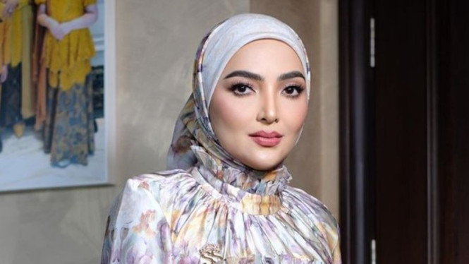 Instagram @shellasaukiaofficial