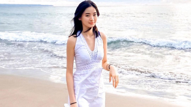 Instagram/ @catherineealicia