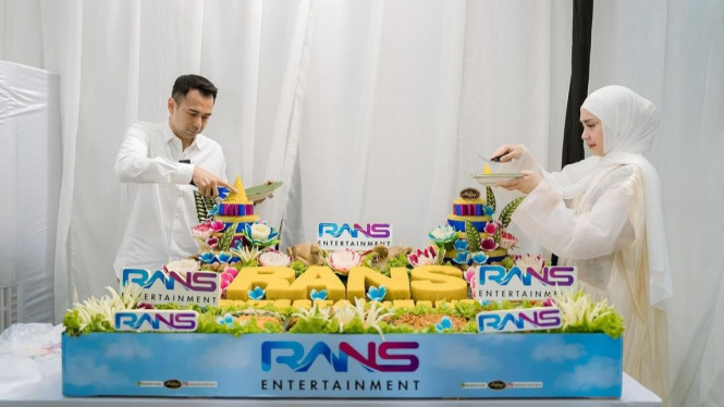 Instagram/ @raffinagita1717