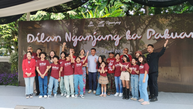 IntipSeleb/ Wahyu Firmansyah