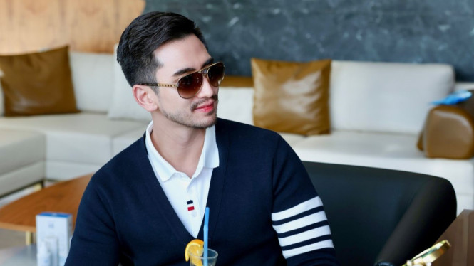 Instagram/ @bramastavrl