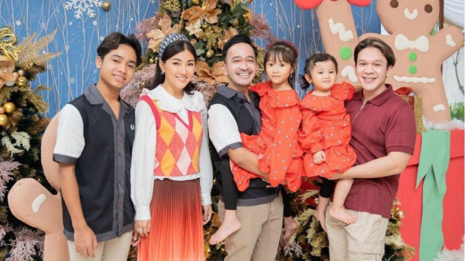 Instagram @sarwendah29