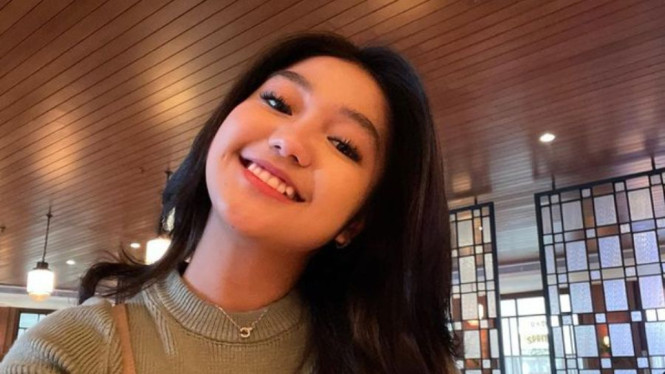 Instagram @chndrika_