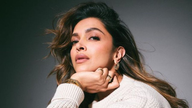 Instagram @deepikapadukone