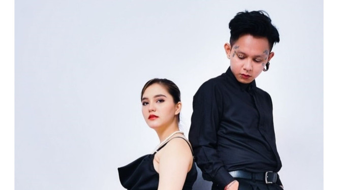 Instagram @sexygoath