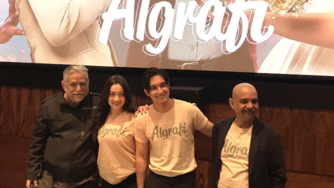 Julita Robiatul/IntipSeleb