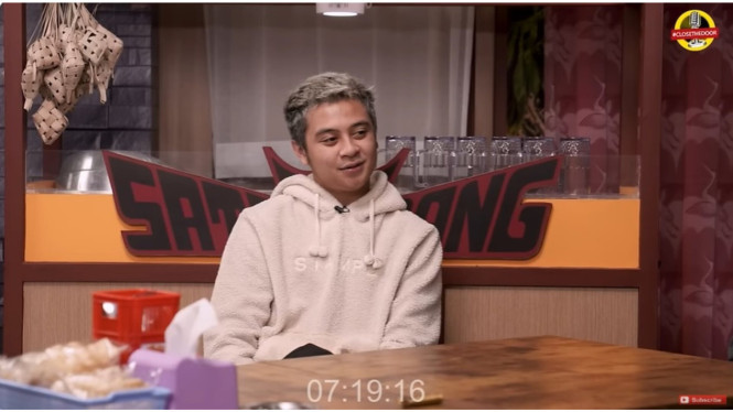 YouTube Deddy Corbuzier