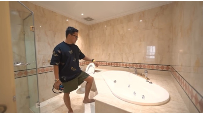 YouTube Arief Muhammad