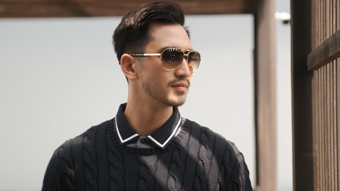 Instagram/ @bramastavrl