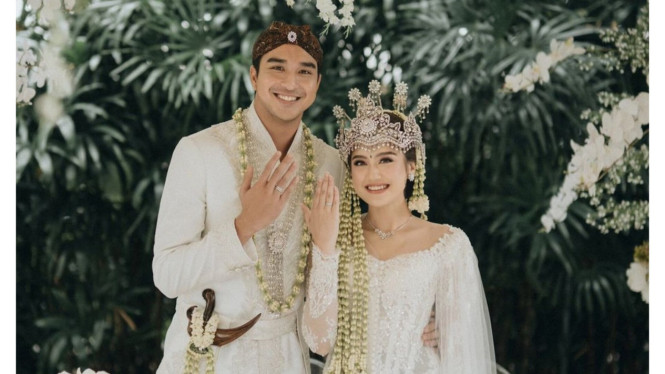 Instagram @salshabillaadr