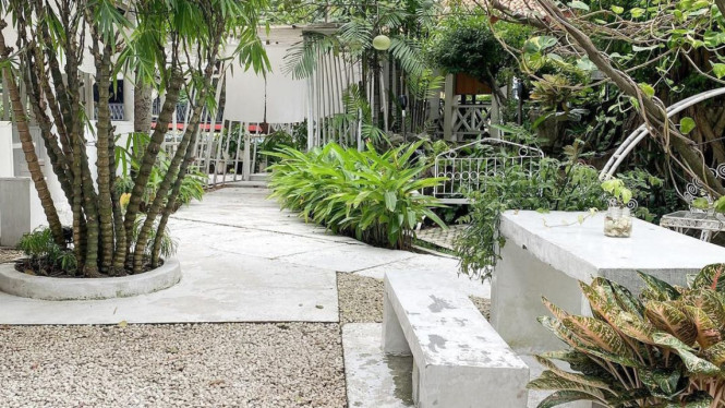 Instagram/ @kokonutcurtains